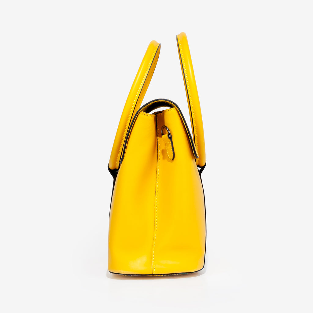 Nova • Yellow