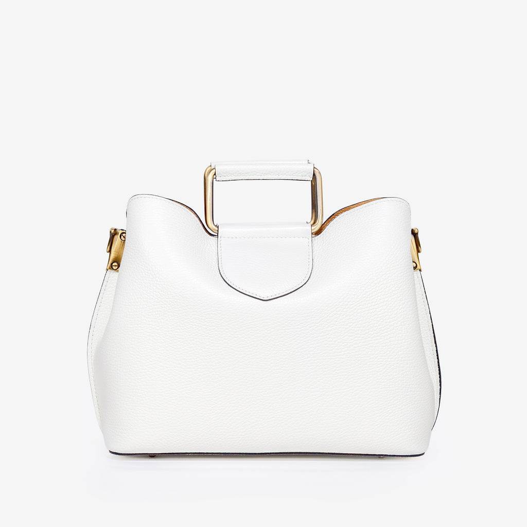Alma • Pure White