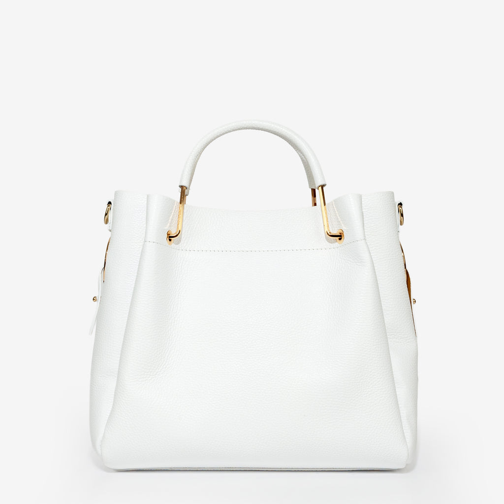 Nessa • Pure White