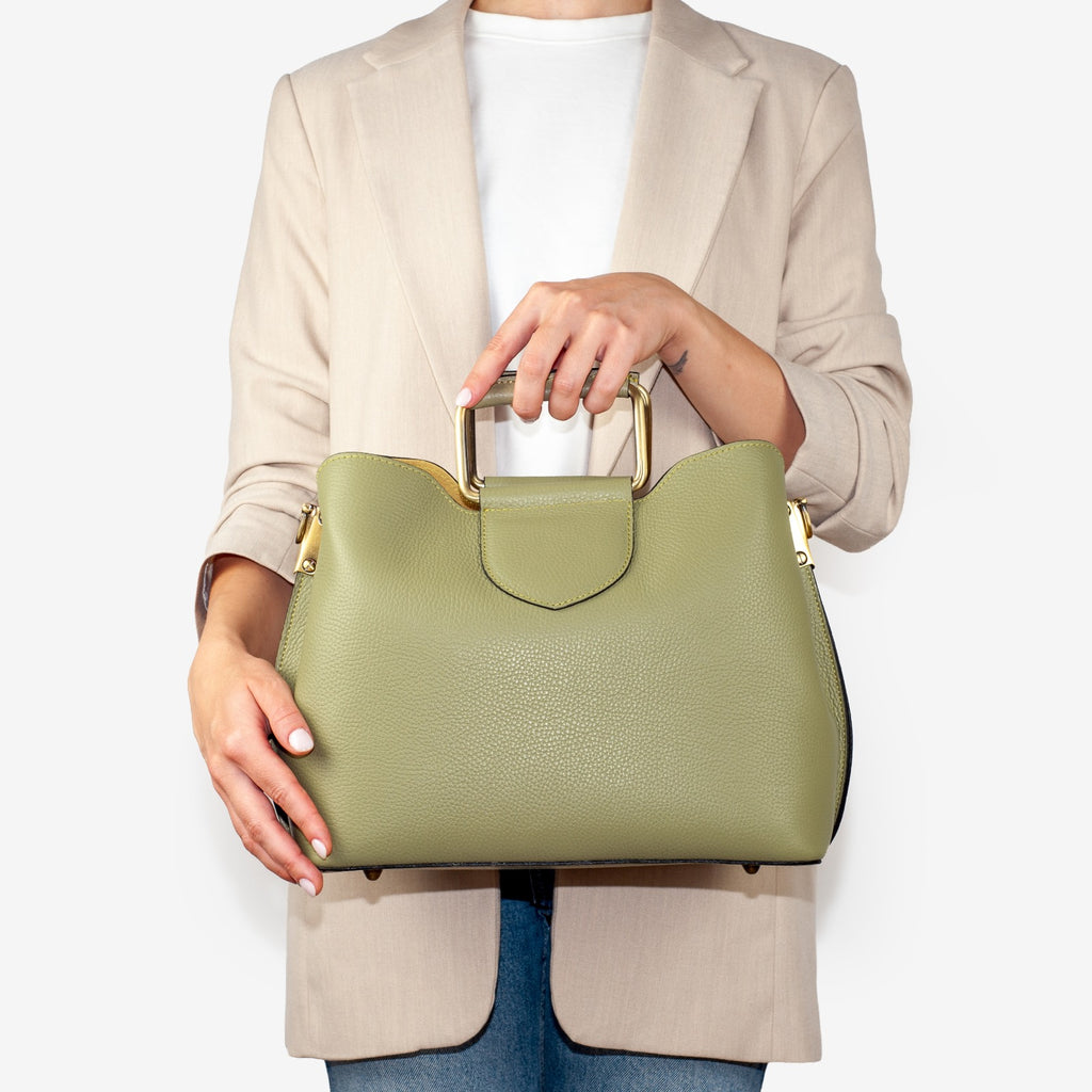 Alma • Olive