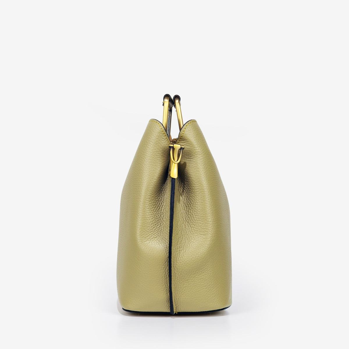 Alma • Olive