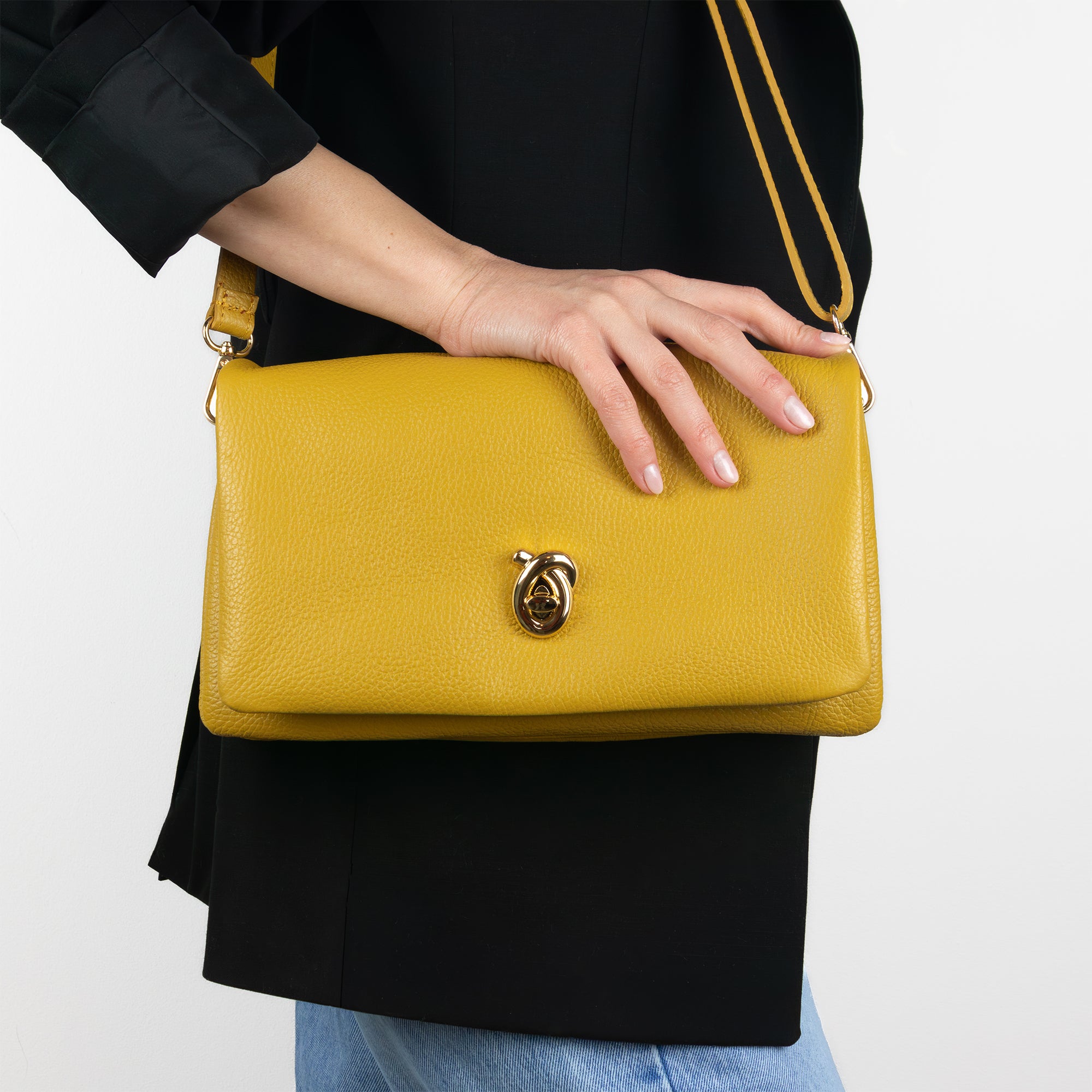 Knot • Mustard Yellow